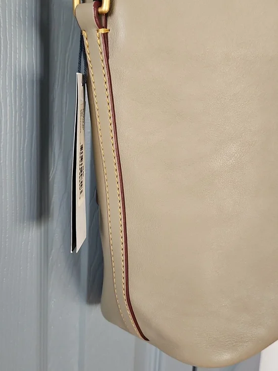 Classic Florentine Leather Dooney & Bourke Light Taupe Zip Sack Bag - Picture 5 of 10